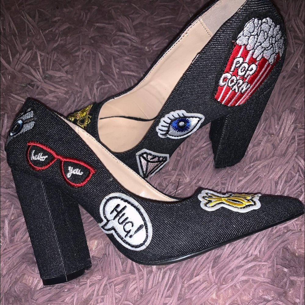 Cupid Graffiti Pumps